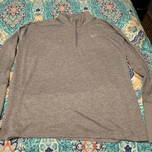 Women’s Nike Quarter Zip XXL